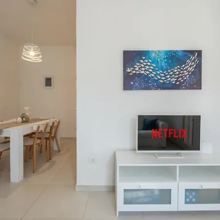 Stunning - Private Garden - Front Beach- Free Parking * Solanas (Cagliari)